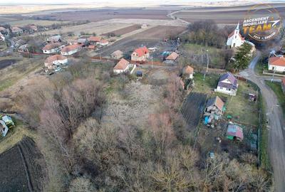 Teren agricol intravilan de 2213 mp, în Exterior Est - 2