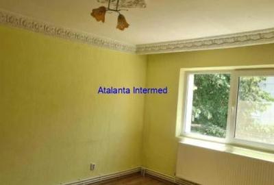 Apartament cu 3 camere decomandat, mobilat în Inel II