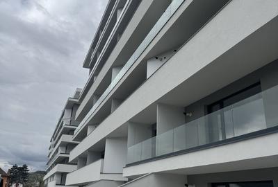 Spațiu comercial, de 50 mp, în Central - 2