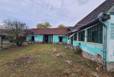 Casă cu 4 camere în Central - 5