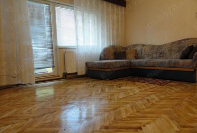 Apartament cu 3 camere decomandat în Micălaca
