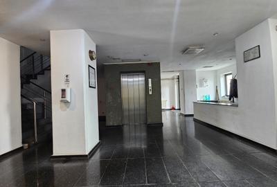 Birou, de 160 mp, în Central - 15