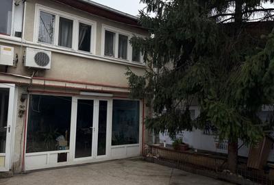Casă cu 4 camere cu Teren 160 Mp în Colentina - 2