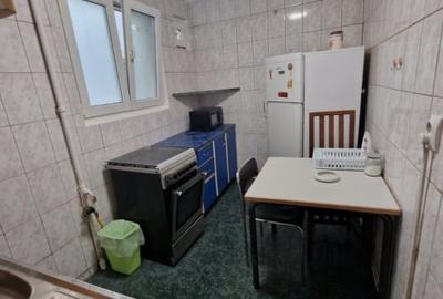 Cantemir - Tineretului 2 camere etaj 4 decomandat, imbunatatit, stradal Cantemir - Tineretului 2 camere etaj 4 decomandat, imbunatatit, stradal - 4