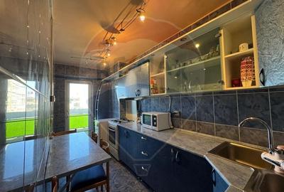 Apartament cu 3 camere semidecomandat, mobilat în Polivalentă - 15