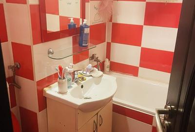 Apartament cu 3 camere decomandat în Central - 3