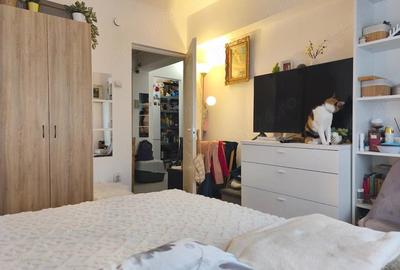 Apartament cu 2 camere decomandat în Piața Centrală - 2