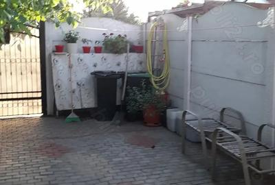 Casă cu 2 camere cu Teren 90 Mp în Central - 4