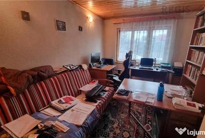 Casă cu 5 camere cu Teren 240 Mp în Zizin - 7