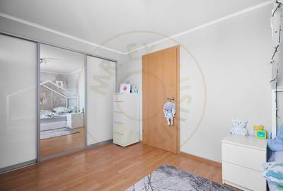 Apartament cu 4 camere decomandat, mobilat în Eremia - 9