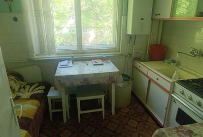 Apartament cu 2 camere nedecomandat în Micro 14 - 2