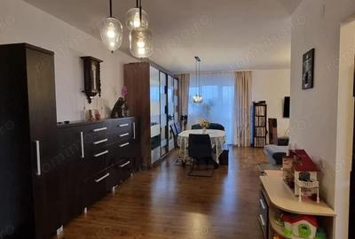 Apartament cu 3 camere decomandat în Central - 12
