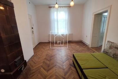 Casă cu 3 camere cu Teren 240 Mp în Trei Stejari - 2