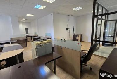 Spațiu comercial, de 180 mp, în Central - 1