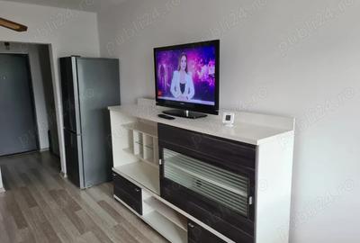 Garsonieră semidecomandată în Central - 1