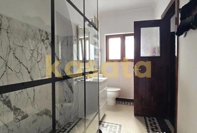 Apartament cu 4 camere decomandat în Ștefan cel Mare - 2