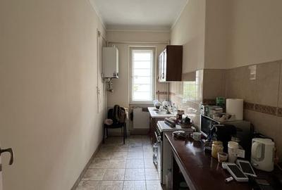 Ap pozitie ultracentrala - 13