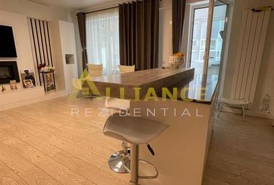 Apartament cu 3 camere decomandat, mobilat în Central - 16