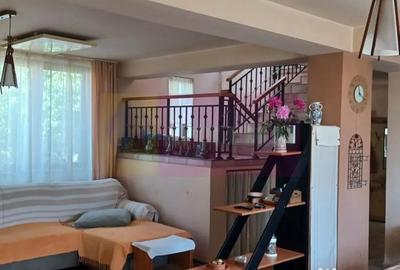 Casă cu 5 camere cu Teren 578 Mp în Joița - 3