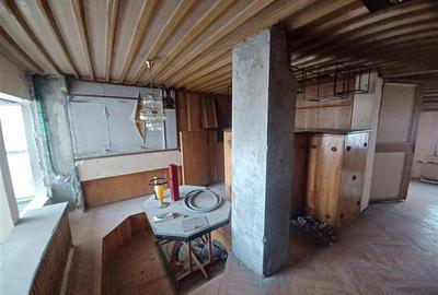 Casă individuală cu 11 camere cu Canalizare în Cișmigiu - 15