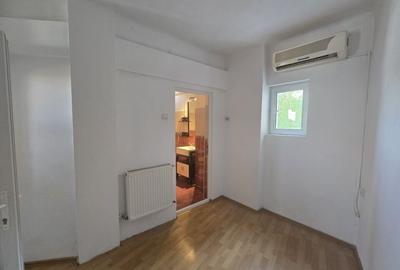 Vanzare 3 camere Popa Tatu nr 50 - 2