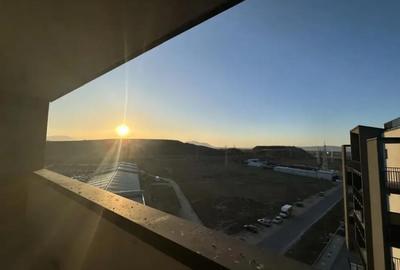 Apartament cu 2 camere semidecomandat în Triaj