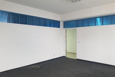 Cladire de birouri si spatii comerciale P+4E, stradal la DN1 - 5