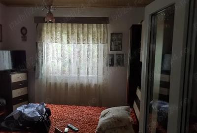 Casă cu 4 camere în Sărățeni - 10