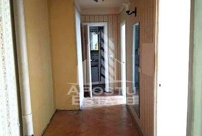 Apartament cu 3 camere, decomandat, centrala proprie,Spitalul Judetean - 2