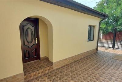 Oportunitate. Casa situata intr-o zona linistita, cu foarte multa verdeata si - 2