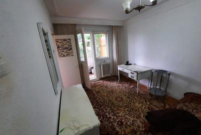 Garsonieră decomandată, mobilată în Gară - 1