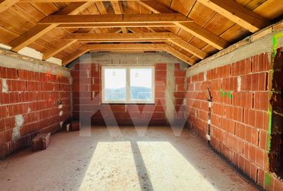 Casă individuală cu 5 camere cu Canalizare în Fughiu - 20