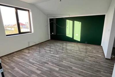 Duplex cu 4 camere cu Teren 310 Mp în Moșnița Veche - 1