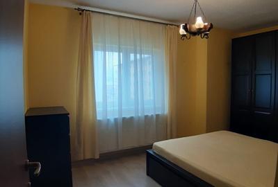 Apartament cu 3 camere decomandat în Piața Cluj - 2