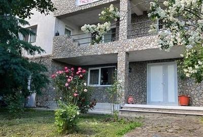 Casă individuală cu 5 camere în Copăcelu