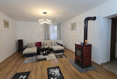 De Vanzare Casa Vetis - 3