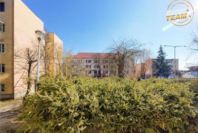 Tur 3D! Rezidenta distinctiv renovata, Simeria, Sfantu Gheor Tur 3D! Rezidenta distinctiv renovata, Simeria, Sfantu Gheor - 3