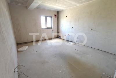 Apartament 3 camere 63 mp - geam la baie balcon - etaj 1 - parcare Apartament 3 camere 63 mp - geam la baie balcon - etaj 1 - parcare - 6