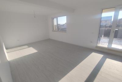 Duplex cu 4 camere cu Canalizare în Popas Păcurari - 5
