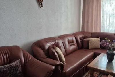 Apartament cu 3 camere decomandat în Central - 2