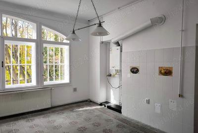 Spațiu comercial, de 200 mp, în Ultracentral - 2