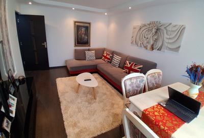 Apartament cu 2 camere decomandat, mobilat în Canta - 3