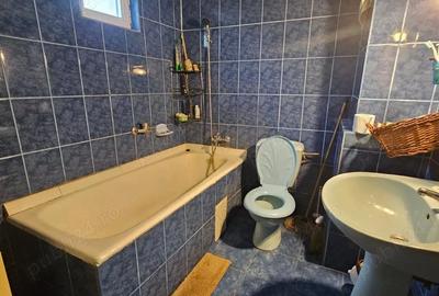 Casă cu 6 camere cu Teren 244 Mp în Sălătrucu - 10