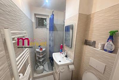 Apartament 2 camere,str.Alunisului - 6