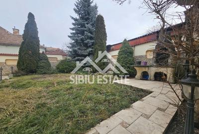 Casă individuală cu 6 camere cu Canalizare în Central - 11