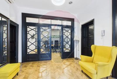 Vila interbelica cu personalitate - 4