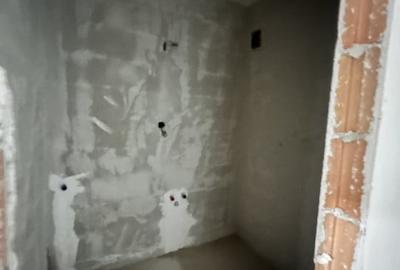 Apartament cu 3 camere semidecomandat în Florești - 6