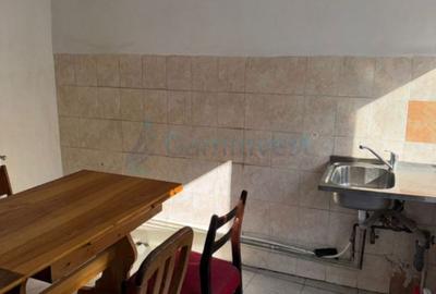 Casă cu 4 camere cu Teren 300 Mp în Central - 7