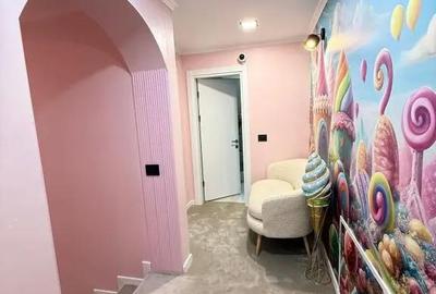 Casă cu 7 camere cu Teren 250 Mp în Central - 11