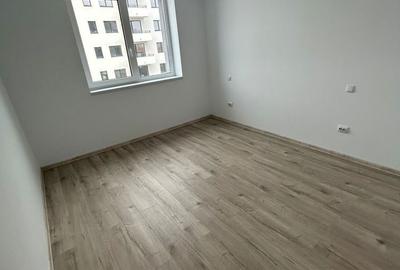Apartament cu 2 camere decomandat în Exterior Vest